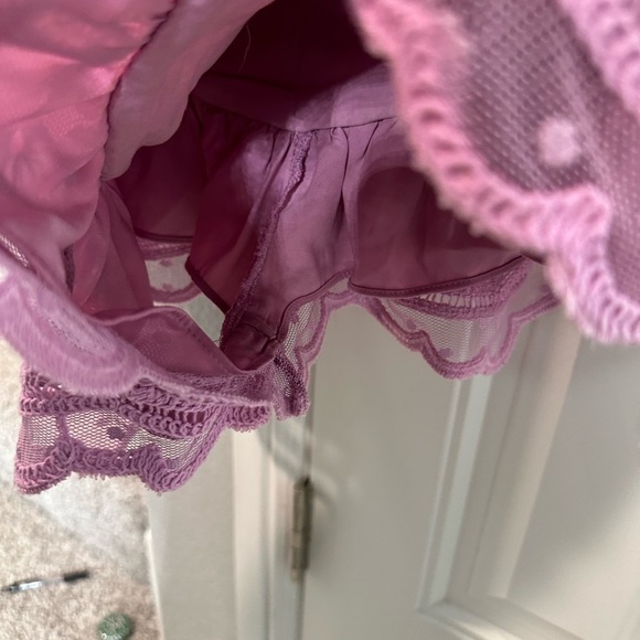 Alexis
Inka Mixed Lace Pink Shorts - Picture 12 of 12